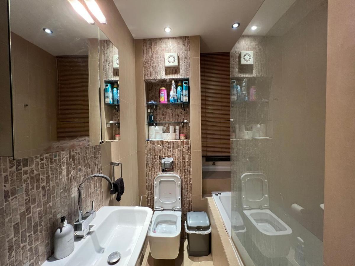 Luxury Specious In Central Casa de hóspedes